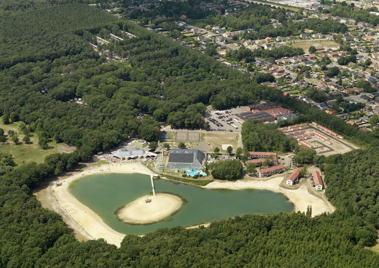 Oostappen Vakantiepark Hengelhoef Nv Hotel Aan de Wolfsberg Eksteriør billede