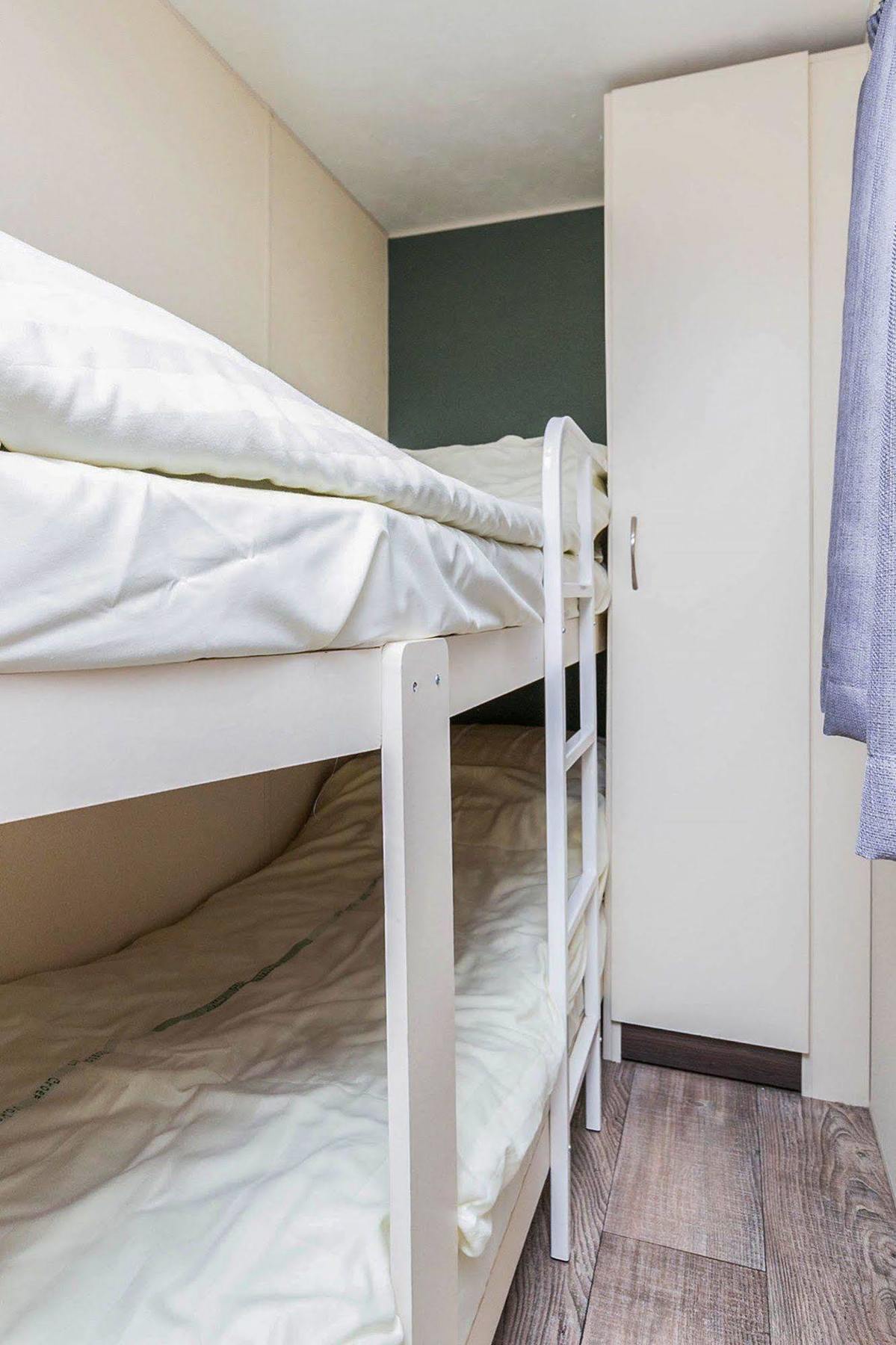 Oostappen Vakantiepark Hengelhoef Nv Hotel Aan de Wolfsberg Eksteriør billede